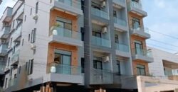 Stunning 2-bedroom apartments in a desirable neighborhood, boasting an impressive array of amenities;