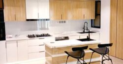 Stunning 2-bedroom apartments in a desirable neighborhood, boasting an impressive array of amenities;