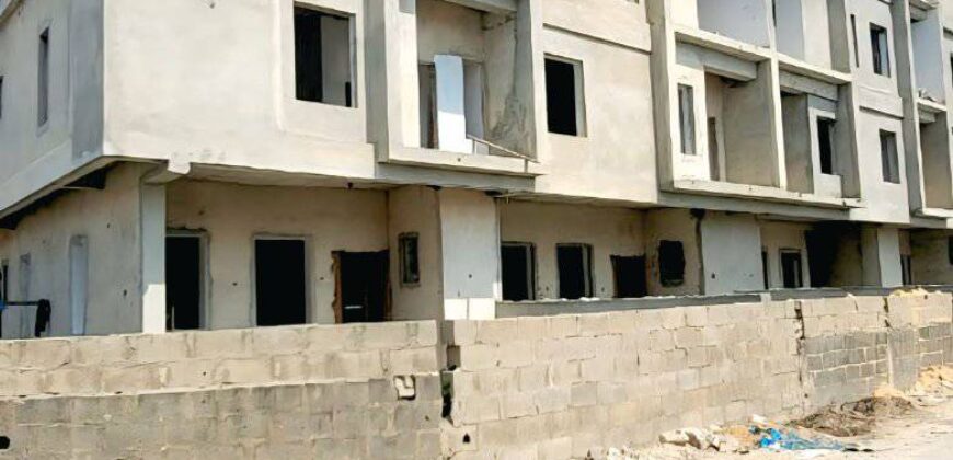 Exclusive Duplex For Sale in Lekki Phase 1* Exclusive Duplex For Sale in Lekki Phase 1*