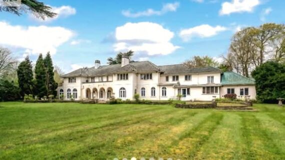 Luxury Estate for Sale in Stanmore UK