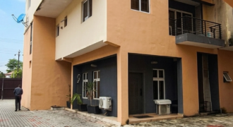 Townhouse apartment for rent Lekki 1