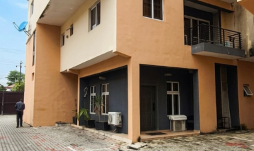 Townhouse apartment for rent Lekki 1