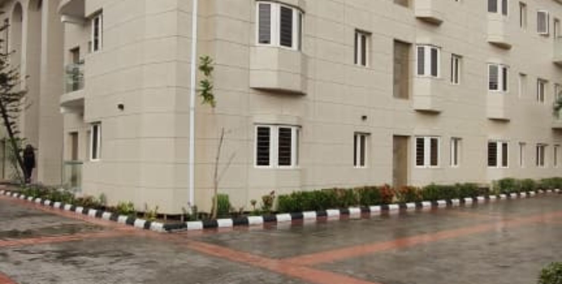 Banana Island apartments