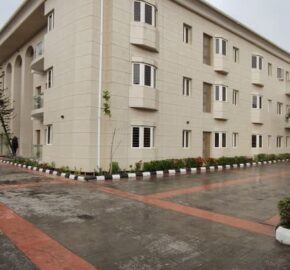 Banana Island apartments