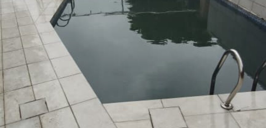 Banana Island apartments