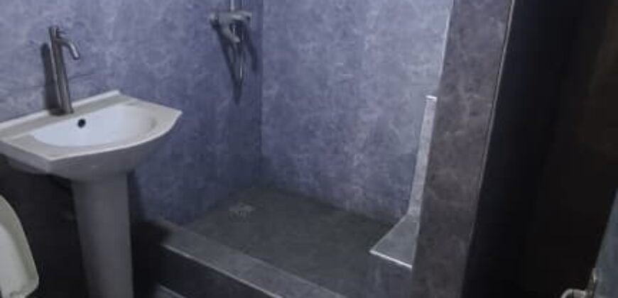 COMMERCIAL BUILDING FOR LEASE – S.W. IKOYI