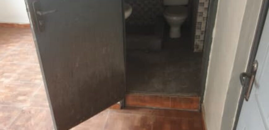 COMMERCIAL BUILDING FOR LEASE – S.W. IKOYI
