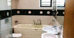 Terrace house for rent in Banana Island
