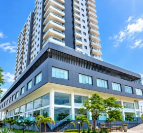 Luxury Ocean-View Apartment in Eko Atlantic, Lagos