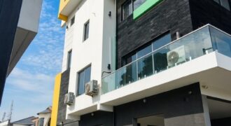 Luxury 5-Bedroom Terrace House